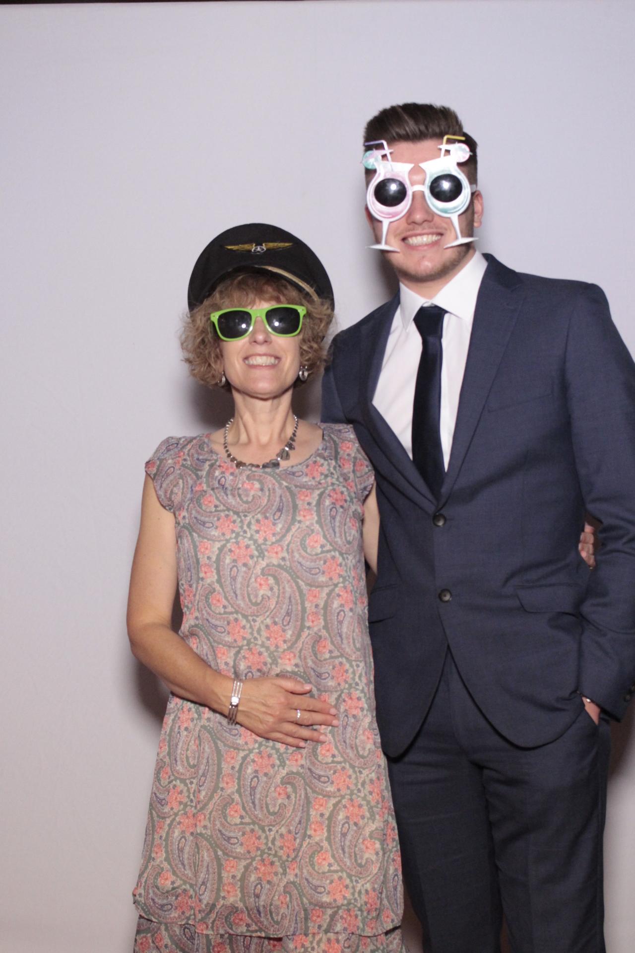 Debbie & Danny's Wedding | View more photos from the event at gallery.myphotoboothexperience.co.uk/u/MyPhotoBoothExperienceLtd/Debbie-Dannys-Wedding